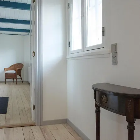 Awesome In With 3 Bedrooms And Internet Casa de Férias